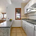 21 Tías